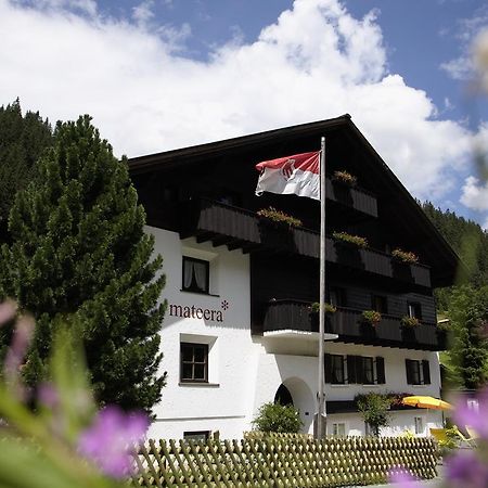 Familienhotel Mateera Gargellen / Montafon Экстерьер фото