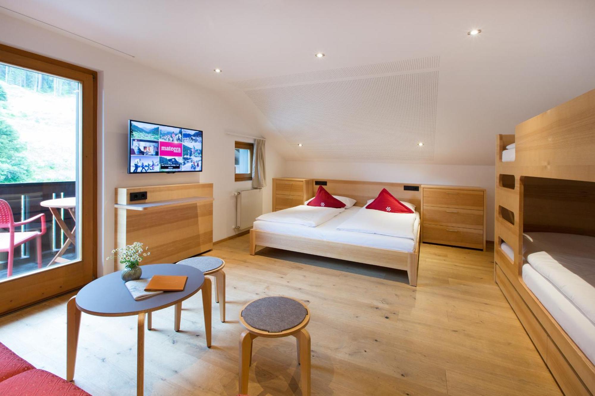 Familienhotel Mateera Gargellen / Montafon Экстерьер фото